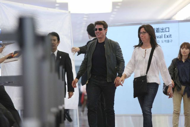 親日家のトム・クルーズ、まだ5月なのに…早くも今年2度目の来日!!　沖縄でオフを楽しんで、羽田に到着!!　画像ギャラリー（3枚目）