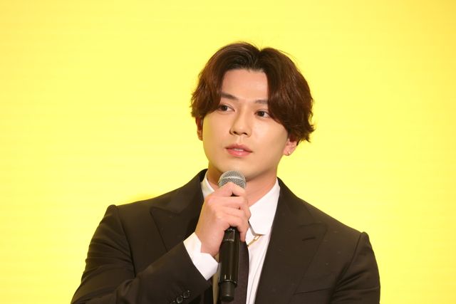 竹野内豊×黒木華×新田真剣佑、月9「イチケイのカラス」の裏側明かす（5枚目）