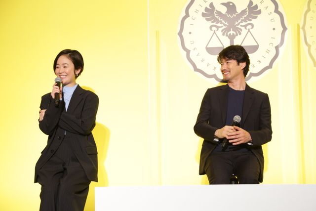 竹野内豊×黒木華×新田真剣佑、月9「イチケイのカラス」の裏側明かす（14枚目）