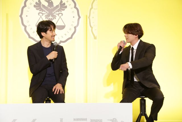 竹野内豊×黒木華×新田真剣佑、月9「イチケイのカラス」の裏側明かす（18枚目）