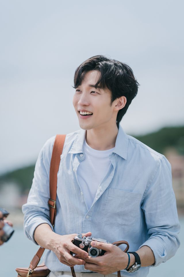 キム・ソンホが素敵すぎる！韓国ドラマ「海街チャチャチャ」場面カット（4枚目）