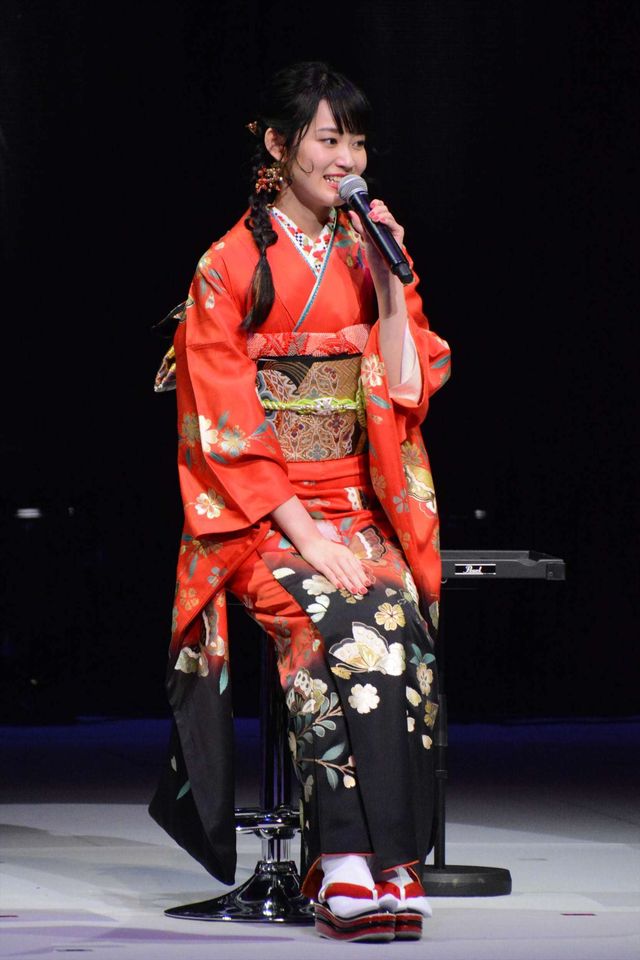 高橋ひかる「メンタル使う……」審査員初体験にヘロヘロ　画像ギャラリー（3枚目）