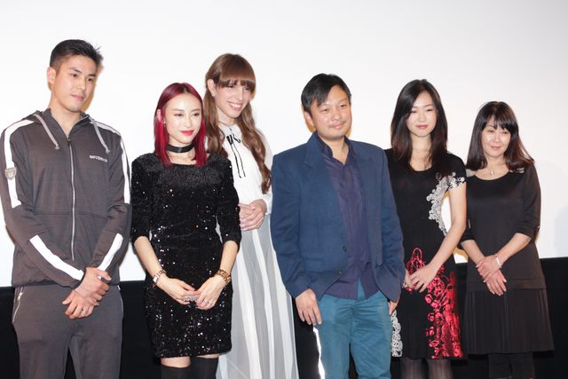 【写真】IVANと佐々木心音が登場！映画『ユートピア』ワールドプレミア舞台挨拶ギャラリー（8枚目）