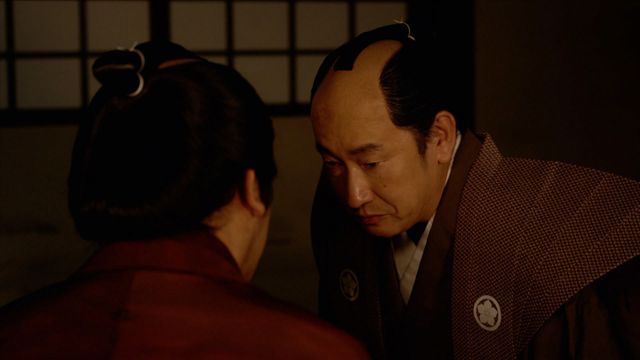 「べらぼう」カモ平、イイこと言って“キマッた…！”の瞬間　第6回場面写真（11枚目）