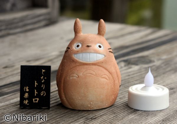 「となりのトトロ」信楽焼シリーズ第3弾「ほんのり灯（とう）」フォトギャラリー（2枚目）