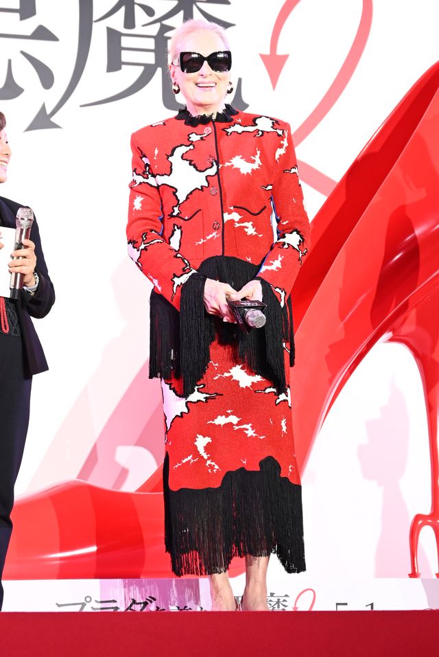 &TEAM・K、メリル・ストリープ＆アン・ハサウェイに花束贈呈！映画『プラダを着た悪魔2』来日イベント（25枚目）