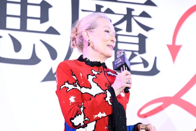 &TEAM・K、メリル・ストリープ＆アン・ハサウェイに花束贈呈！映画『プラダを着た悪魔2』来日イベント（27枚目）