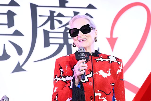 &TEAM・K、メリル・ストリープ＆アン・ハサウェイに花束贈呈！映画『プラダを着た悪魔2』来日イベント（35枚目）