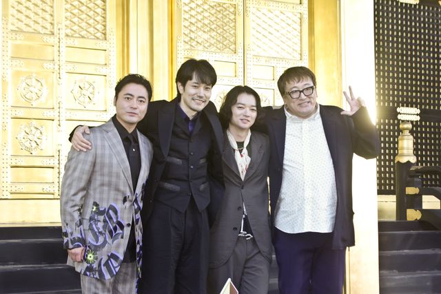 『聖☆おにいさん THE MOVIE』神頼み大ヒット祈願の様子（10枚目）