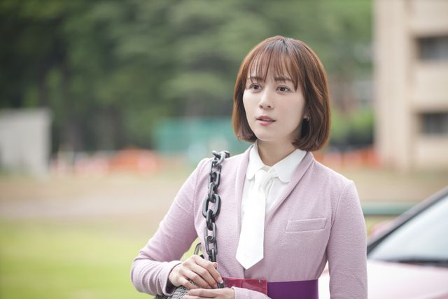 目が怖い…「スカイキャッスル」第1話　追加場面写真（4枚目）