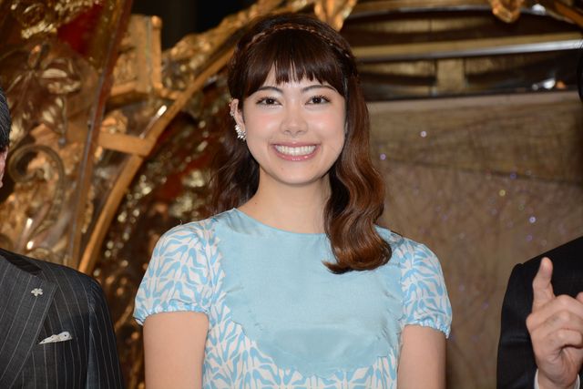 森星、黄金のカボチャの馬車から登場！フォトギャラリー（6枚目）