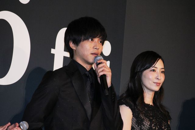 松坂桃李と妖艶美女たち！『娼年』完成披露舞台あいさつ（2枚目）