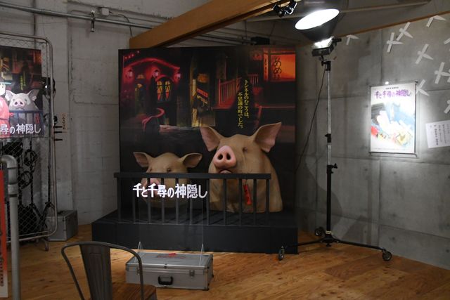 巨大ポスター風のフォトスポットも！「金曜ロードショーとジブリ展」会場の様子（11枚目）