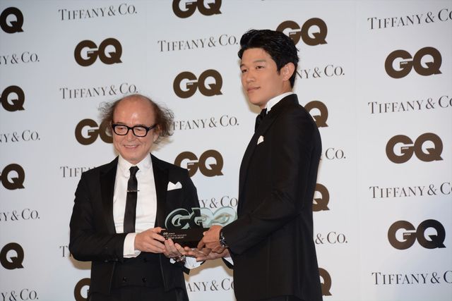 鈴木亮平、五郎丸歩、ピース又吉ら“今年最も輝いた男性”に！「GQ Men of the Year 2015」フォトギャラリー（3枚目）
