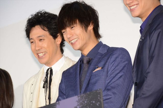 窪田正孝や鈴木伸之のいい笑顔がいっぱい！映画『東京喰種　トーキョーグール』初日舞台あいさつ（20枚目）