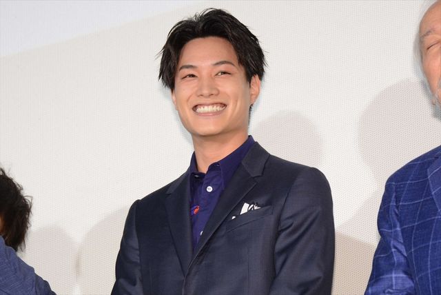 窪田正孝や鈴木伸之のいい笑顔がいっぱい！映画『東京喰種　トーキョーグール』初日舞台あいさつ（40枚目）