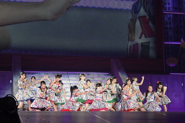 まゆゆが飛んだ！「AKB48グループ東京ドームコンサート」初日フォトギャラリー（16枚目）