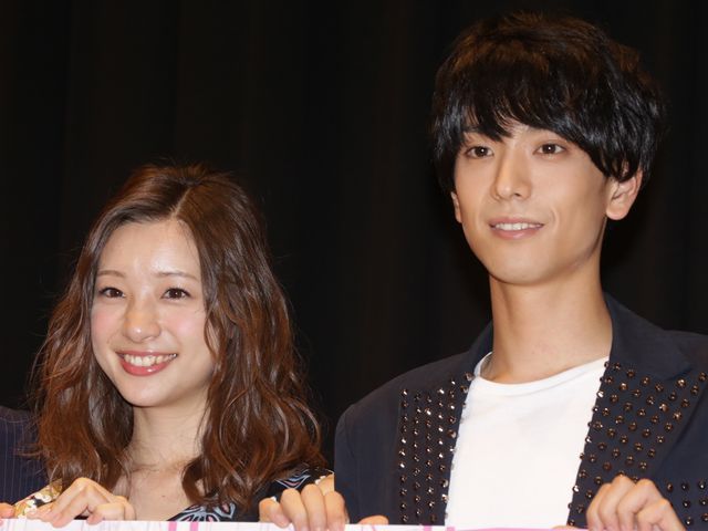 足立梨花、黒羽麻璃央ら登壇！『アヤメくんののんびり肉食日誌』完成披露イベント：フォトギャラリー