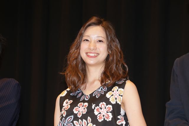 足立梨花、黒羽麻璃央ら登壇！『アヤメくんののんびり肉食日誌』完成披露イベント（8枚目）