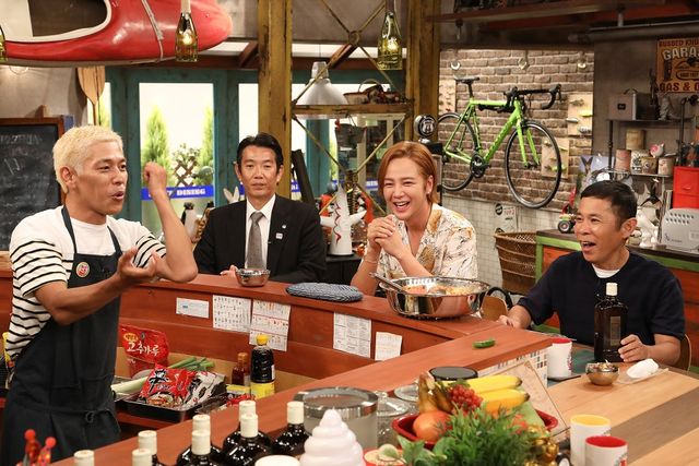 ロンブー田村とナイナイ岡村と楽しそうなチャン・グンソク（6枚目）