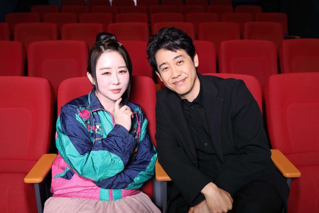 超仲良し！大泉洋＆東村アキコ撮りおろし＜8枚＞（3枚目）