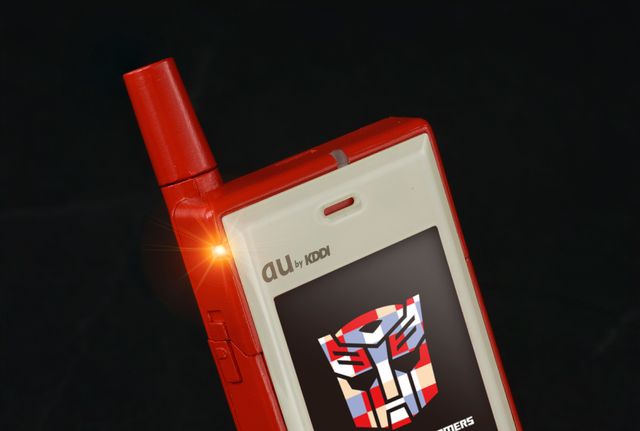 かわいすぎて困ります…オプティマスプライム＆バンブルビー＆メガトロンの雄姿！（7枚目）