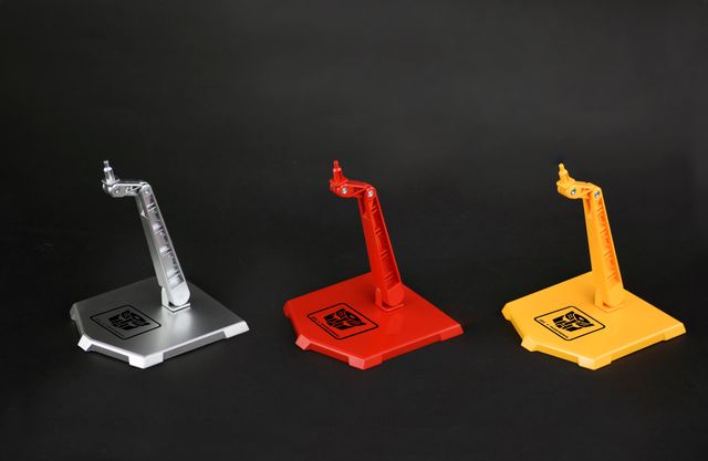 かわいすぎて困ります…オプティマスプライム＆バンブルビー＆メガトロンの雄姿！（8枚目）