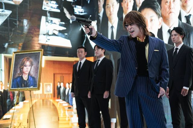 伊藤カイジ（藤原竜也）VS兵藤和也（亀梨和也）『カイジ　人生リベンジゲーム』場面写真＜16点＞（4枚目）