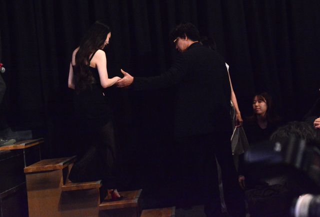 綾野剛がスマートにエスコート！咲耶、田中麗奈らと『星と月は天の穴』完成披露へ（3枚目）