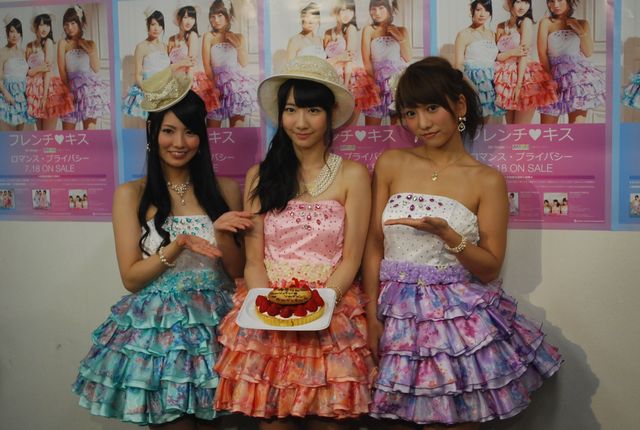 恋を歌った新曲「ロマンス・プライバシー」に柏木由紀、「片思いはOKですよね」画像ギャラリー（10枚目）