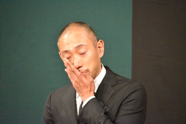 旅立った小林麻央さんへの思いあふれ……市川海老蔵さん、会見の様子（5枚目）