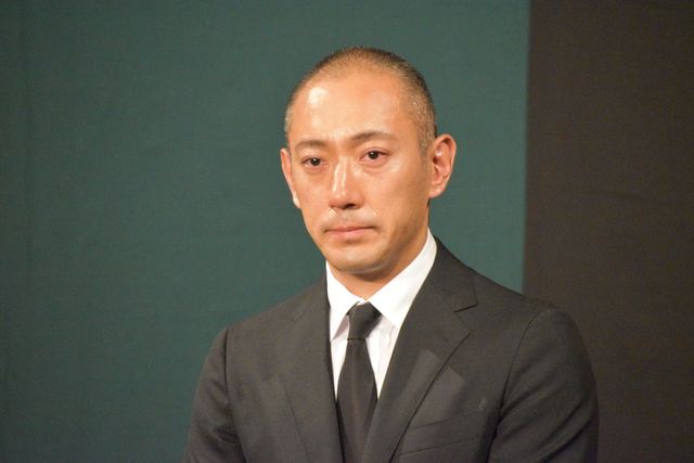 旅立った小林麻央さんへの思いあふれ……市川海老蔵さん、会見の様子（10枚目）