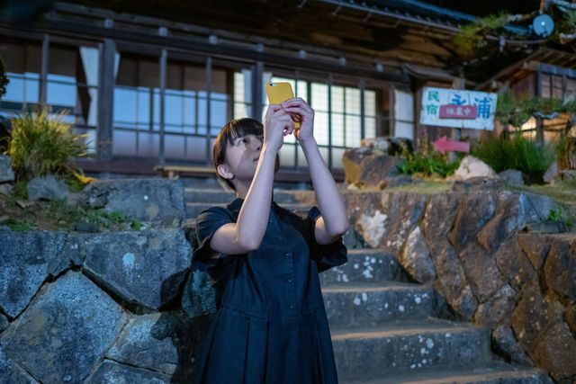 百音は母と初盆の支度…「おかえりモネ」第12回（4枚目）