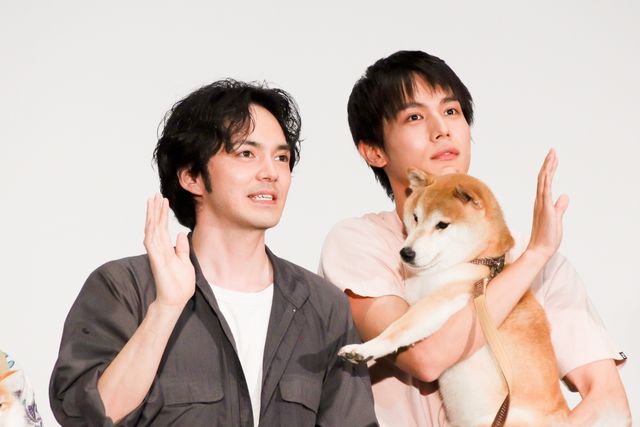 林遣都が共演者の中川大志、大原櫻子、浅香航大と登壇！『犬部！』完成披露イベント（3枚目）