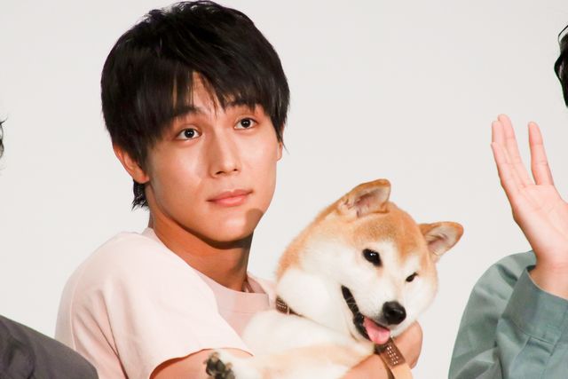 林遣都が共演者の中川大志、大原櫻子、浅香航大と登壇！『犬部！』完成披露イベント（7枚目）