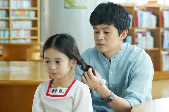 夏（目黒蓮）が編んだ三つ編みが…神回「海のはじまり」6話場面写真（2枚目）