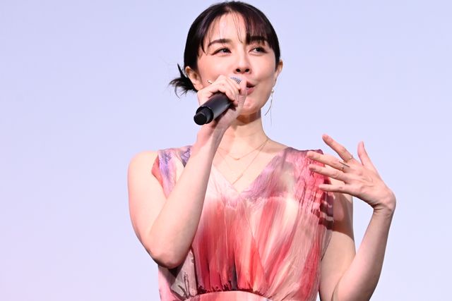 30年ぶり集結！三上博史、Chara、伊藤歩、岩井俊二監督『スワロウテイル 4Kリマスター』初日舞台挨拶（23枚目）