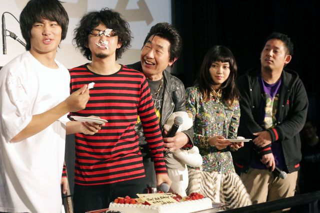 野村周平がパンツ一丁に！『日々ロック』フォトギャラリー（8枚目）