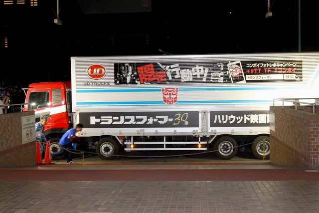 「トランスフォーマー」30周年記念!深夜のカウントダウンイベントフォトギャラリー