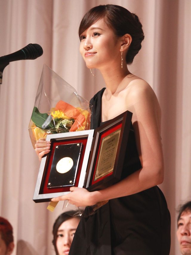 前田敦子、第22回日本映画プロフェッショナル大賞授賞式ギャラリー（6枚目）