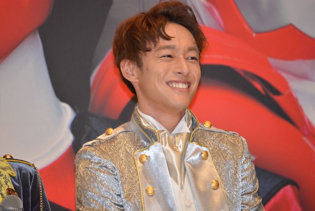 出演者勢ぞろい！映画『快盗戦隊ルパンレンジャーVS警察戦隊パトレンジャー en film（アンフィルム）』製作発表会見（3枚目）