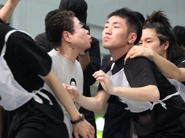 「ガキの使い」キスおばちゃん、30秒で49人にキスしギネス保持者に!!　画像ギャラリー（2枚目）