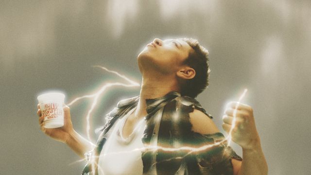 佐藤健が女装で戦隊ピンクに！フォトギャラリー（3枚目）