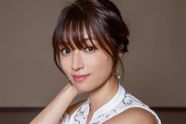 美しすぎる…深田恭子インタビューカット集：フォトギャラリー