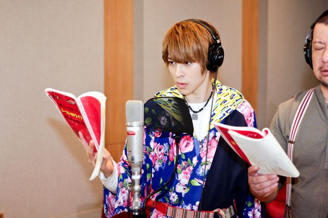 ケンコバ、仮面ライダー竹内涼真＆西銘駿と声の共演！フォトギャラリー（5枚目）