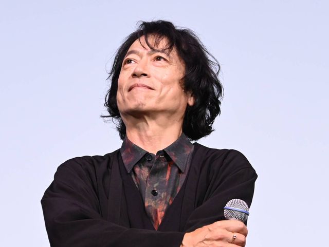 三上博史