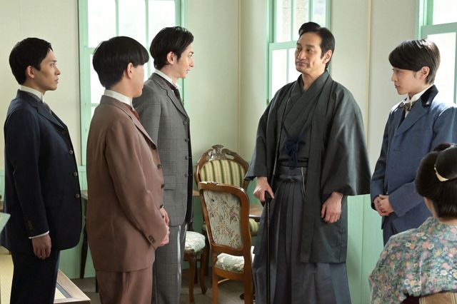 【画像5枚】朝ドラ「風、薫る」安（早坂美海）が瑞穂屋で出会ったのは…第38回場面写真（2枚目）