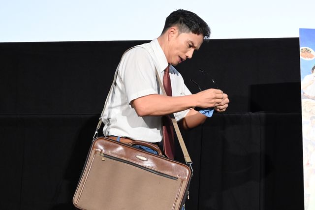 市原隼人、観客全員とハイタッチする勢い！ドラマ「おいしい給食 season4」1、2 話最速プレミア上映会の様子（6枚目）