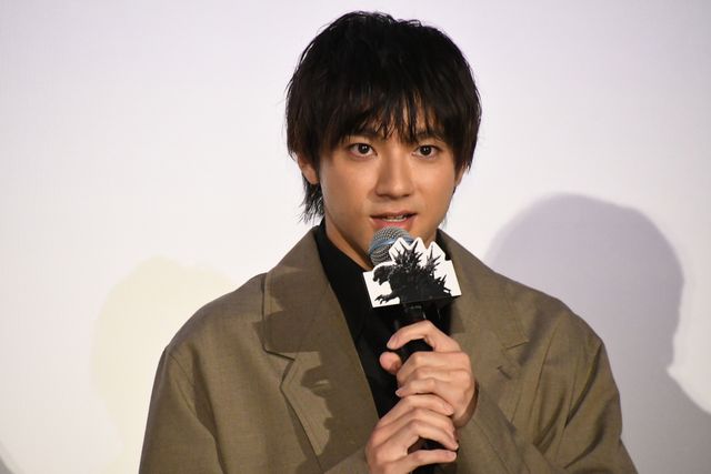 『ゴジラ-1.0』公開初日、客席から拍手喝采！神木隆之介＆浜辺美波らメインキャスト集結（10枚目）