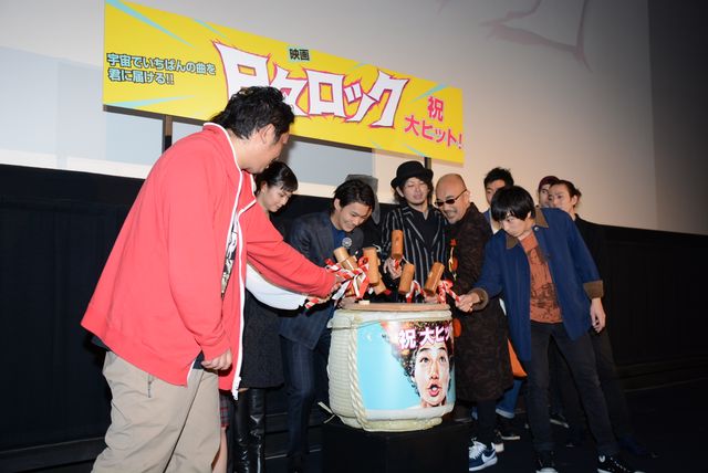 古舘伊知郎の長男がイケメン！あのバンドのボーカルだった（3枚目）